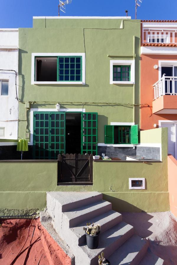 Home2book Charming Sea Front House *