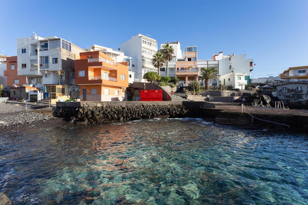 Holiday home Home2book Charming Sea Front House