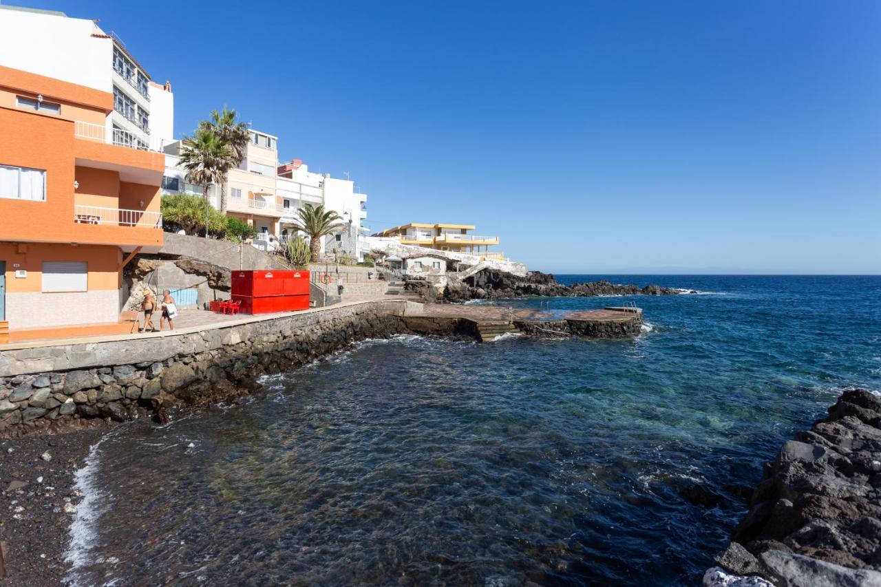 Home2book Charming Sea Front House